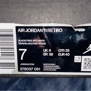 Jordan | Shoes | Size 7 Men Bred 1s Authentic | Poshmark display picture 3